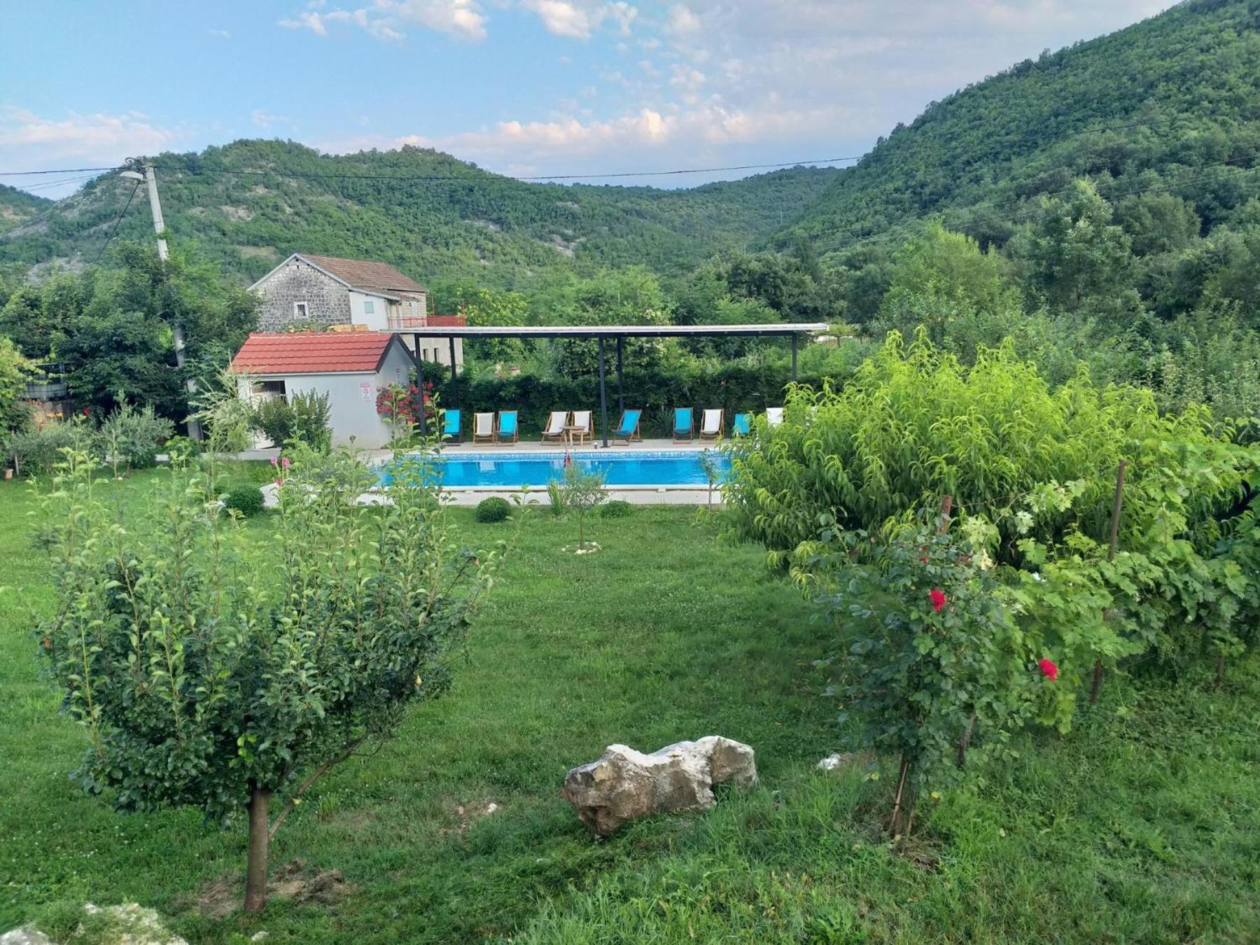 Rustic Village Rijeka Crnojevica Exterior photo