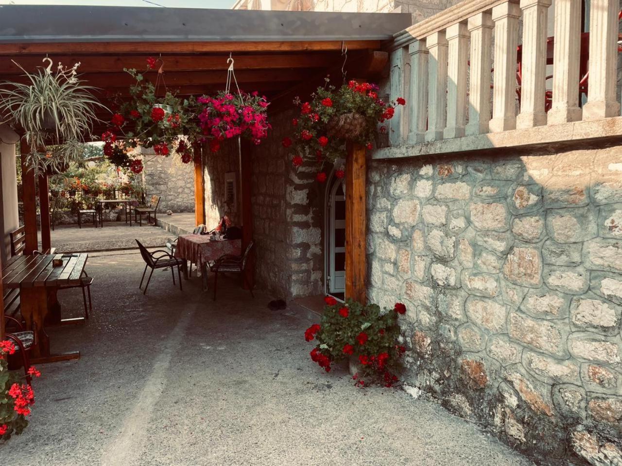 Rustic Village Rijeka Crnojevica Exterior photo